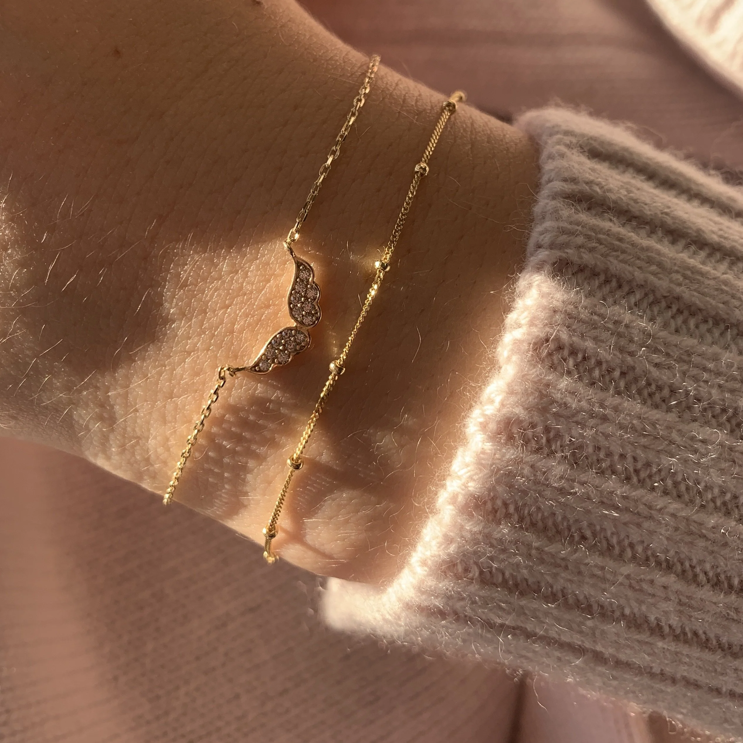 10K Gold Angelina Angel Bracelet - Image 2