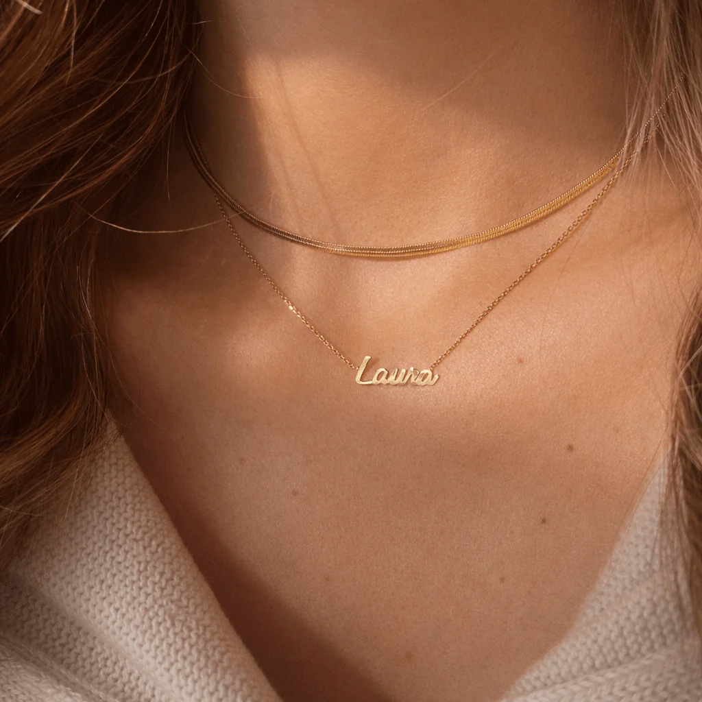 Bella Custom Name Necklace - Image 3