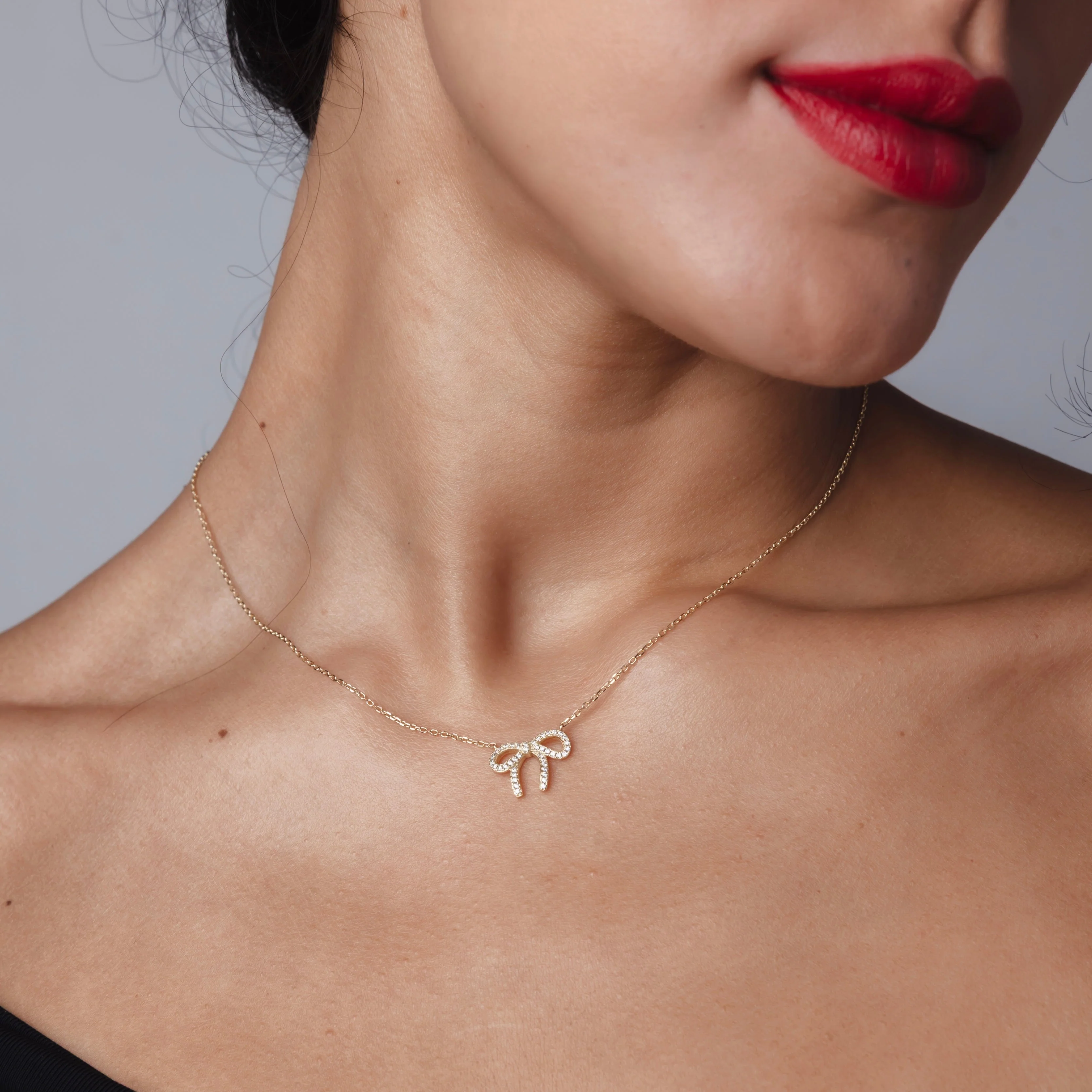 Sparkly Bow Necklace - Image 3