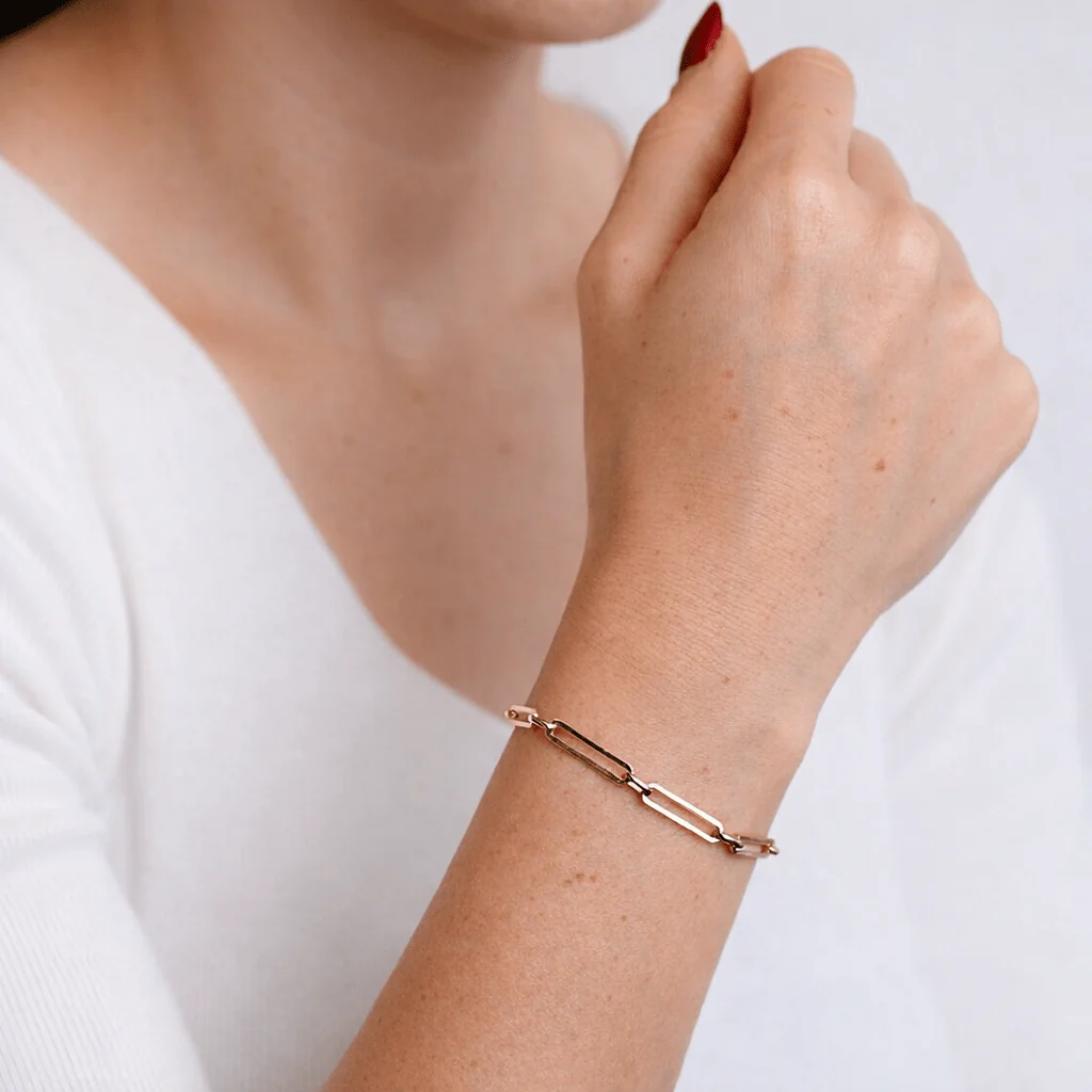 Nicole Large Paperclip Bracelet - Image 5