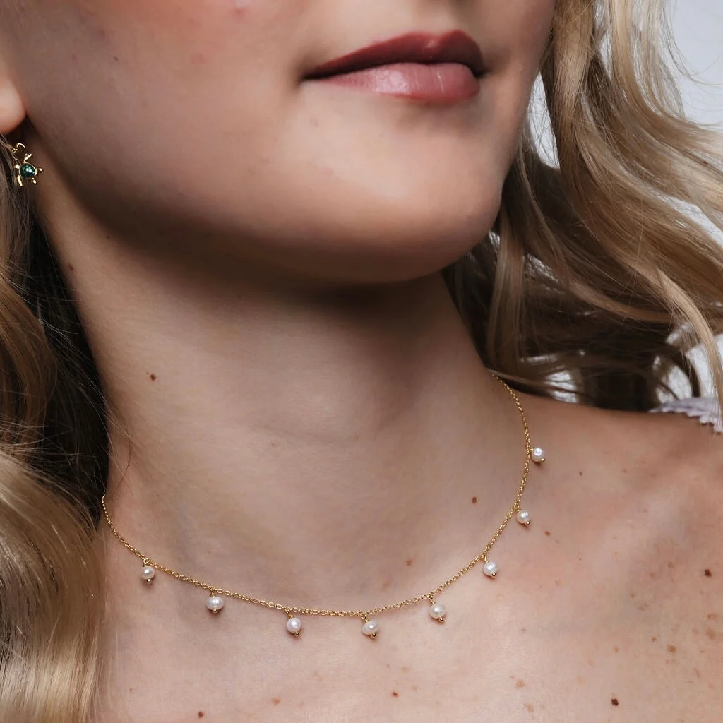 Pearl Drop Short Necklace - Image 6