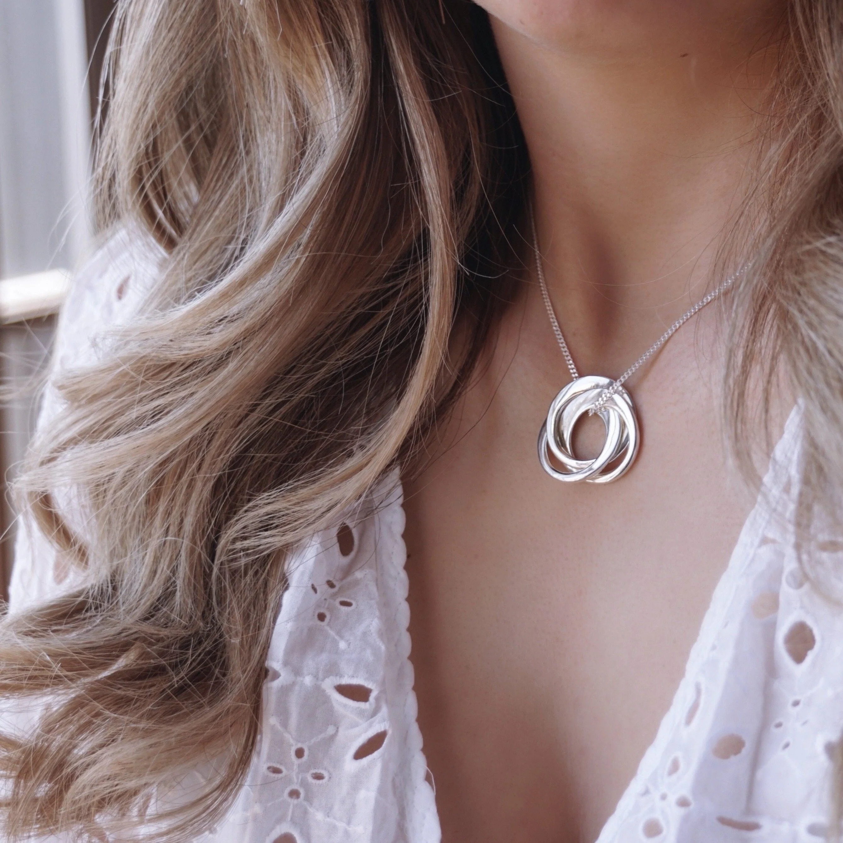 Mini Pia Trinity Charm - Image 6