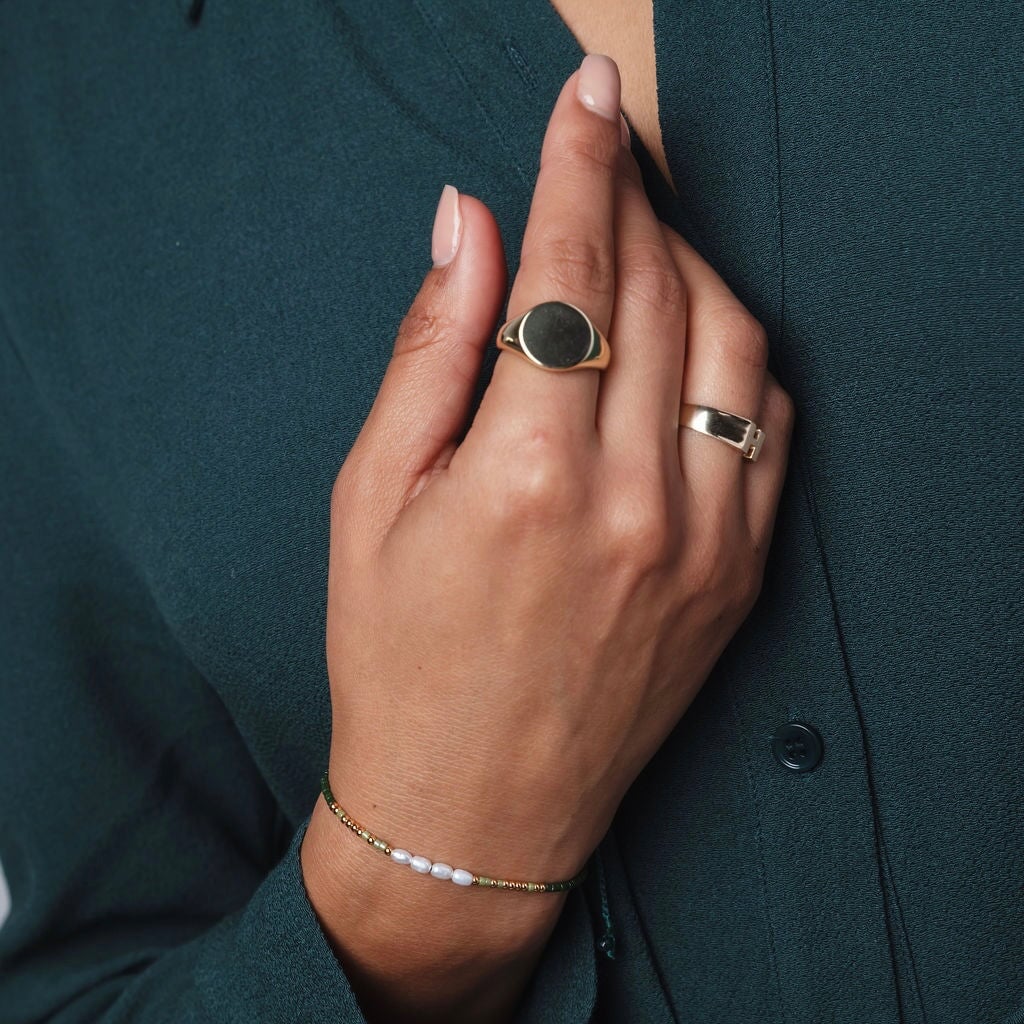 Classic Signet Ring - Image 8