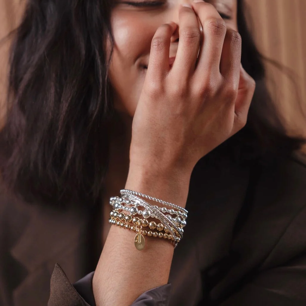 Star Embossed Bangle - Image 4