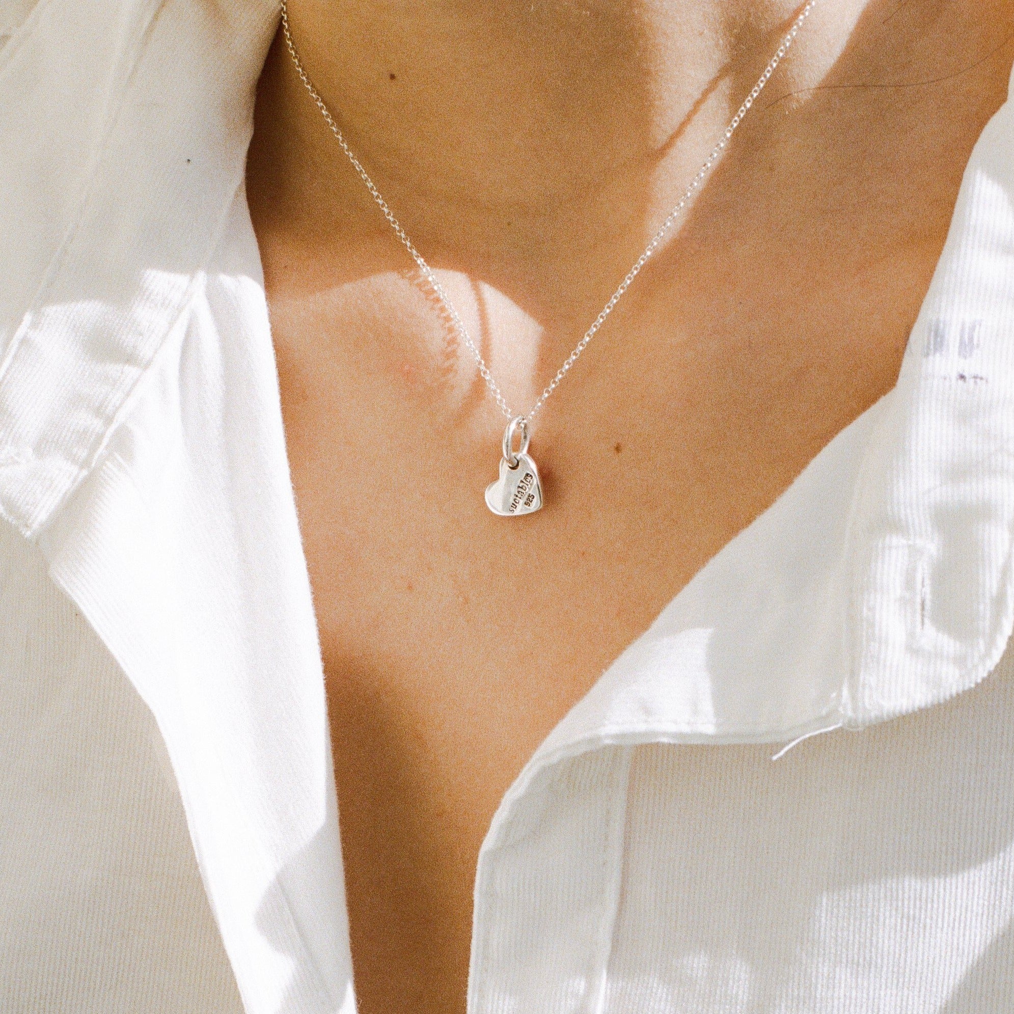 Victoria Heart Charm - Image 4